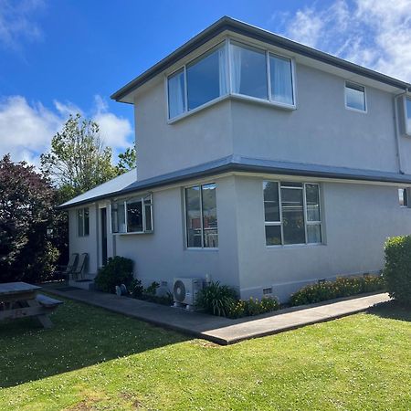 Charlesworth Villa - Christchurch Holiday Homes Exteriör bild