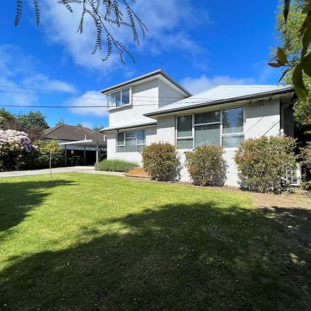 Charlesworth Villa - Christchurch Holiday Homes Exteriör bild