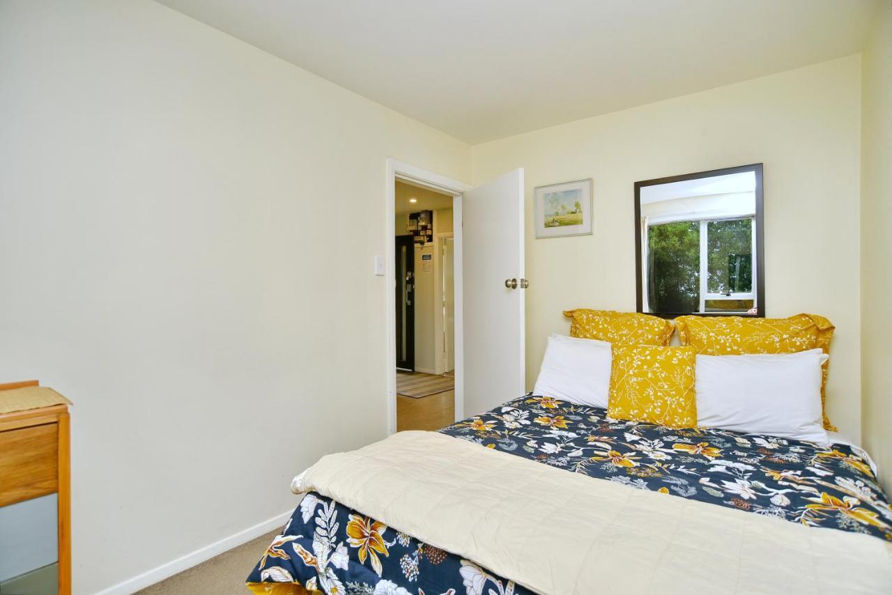 Charlesworth Villa - Christchurch Holiday Homes Exteriör bild